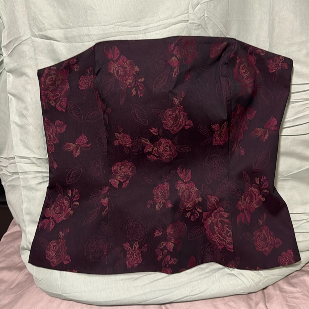 White House black market purple bustier